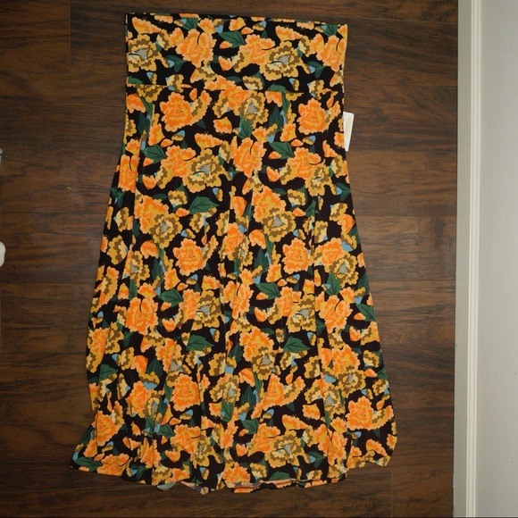 LulaRoe Maxi - Picture 5 of 8